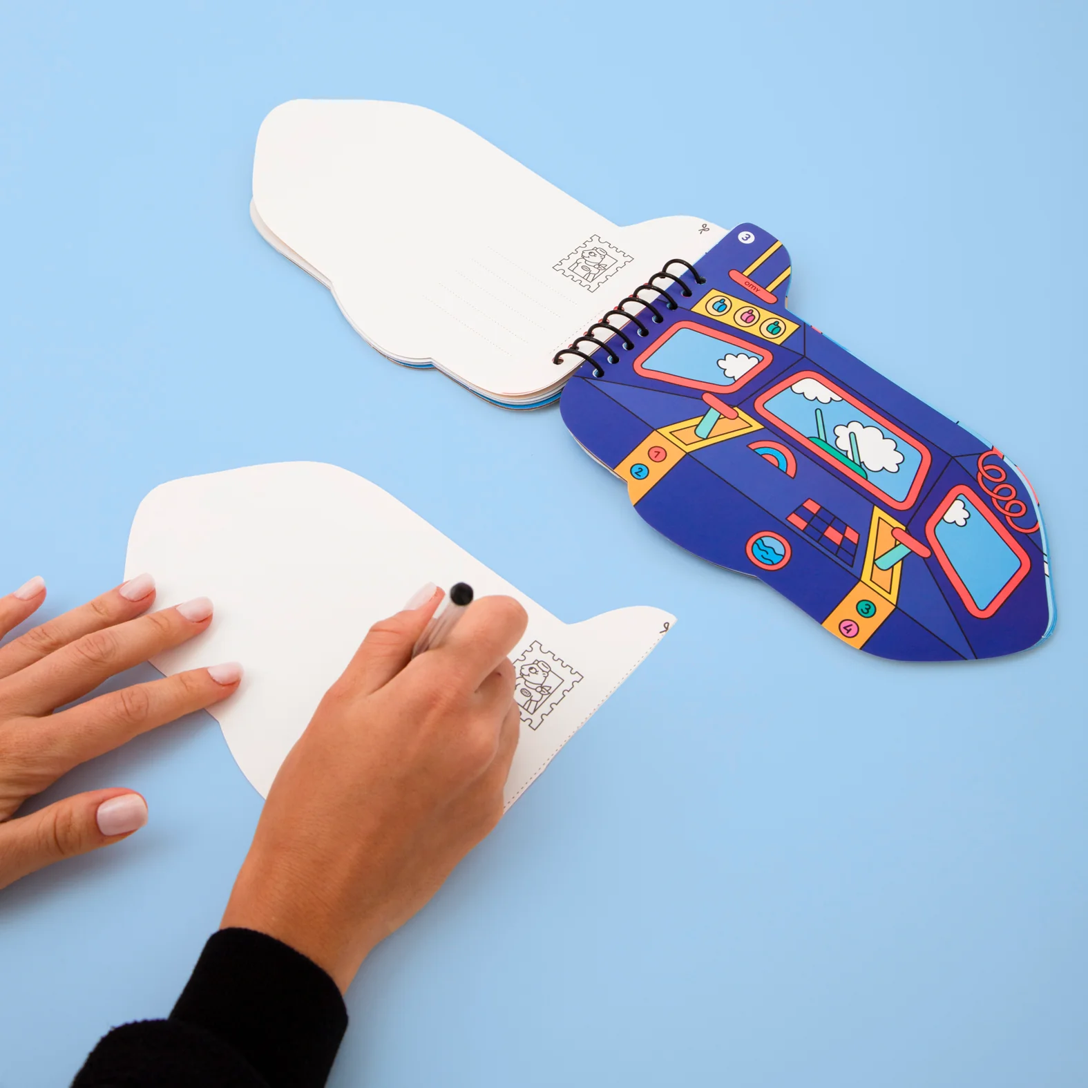 Sticker activity book - Vroom - Image 3