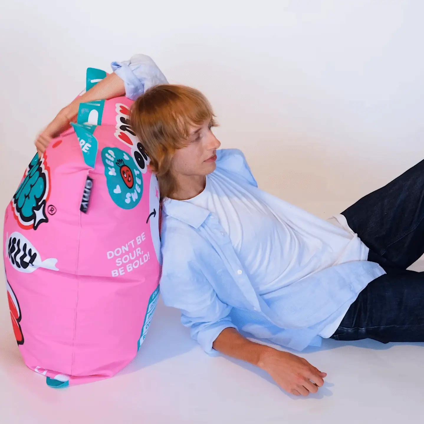 Strawbies - Giant inflatable pillow - Image 4